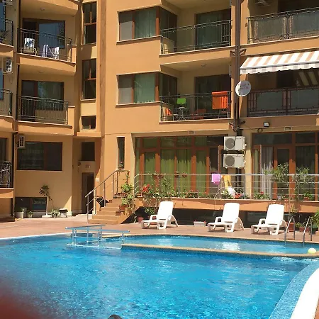 Amadeus 5 In Apartment *