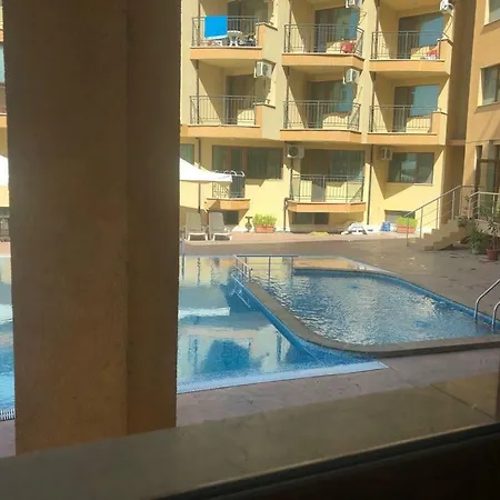 Amadeus 5 In Apartment *